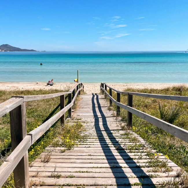 najlepsze plaże w alcudii