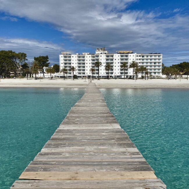 gdzie nocować w alcudii